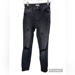 Boyish Zachary High Rise Skinny In‎ Black Touch Of Evil Distressed Size 24